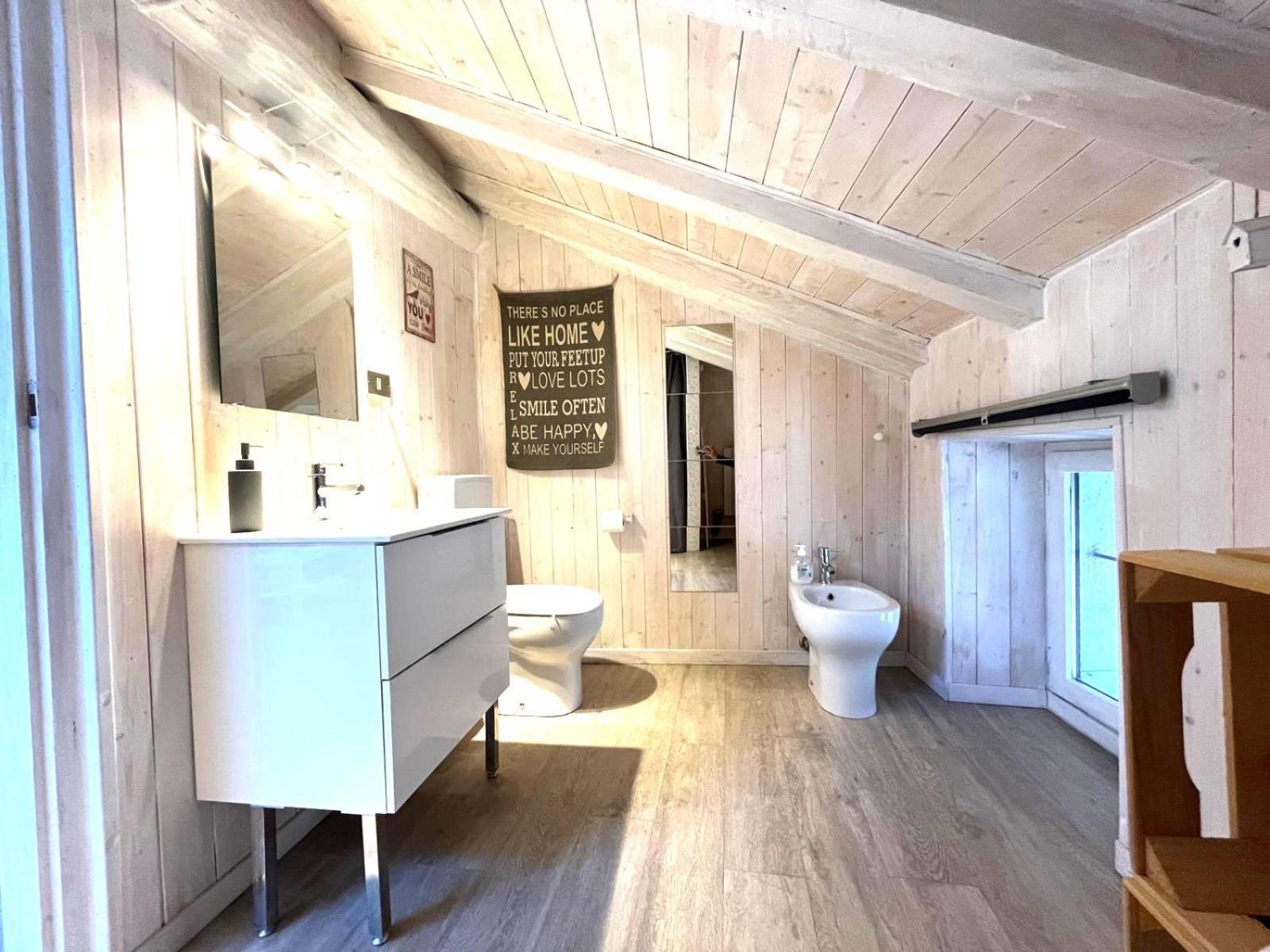 Il Piccolo Loft Nel Cuore Antico Di Aosta - You & Me Case Vacanza Kültér fotó